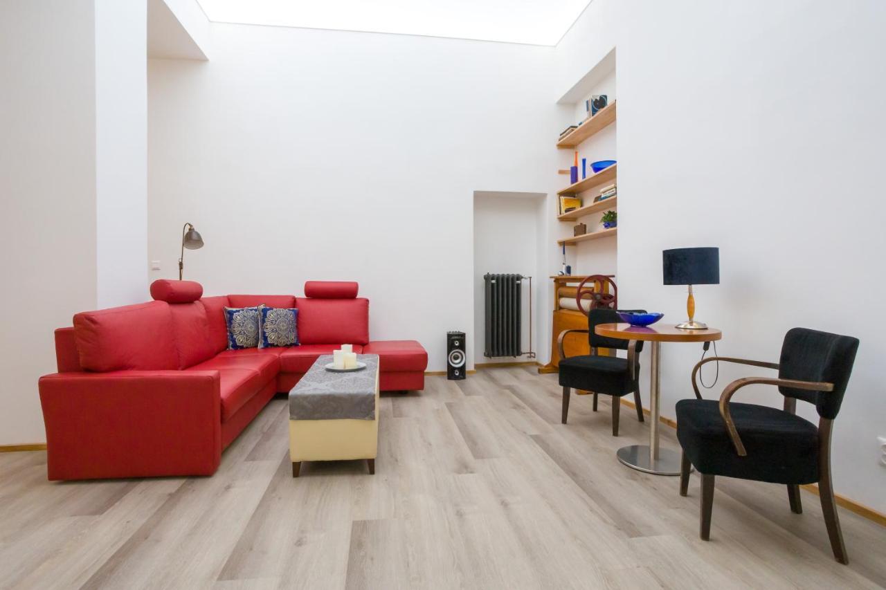 Luxusni Velky Apartman S Terasou V Centru Litomysle Kültér fotó