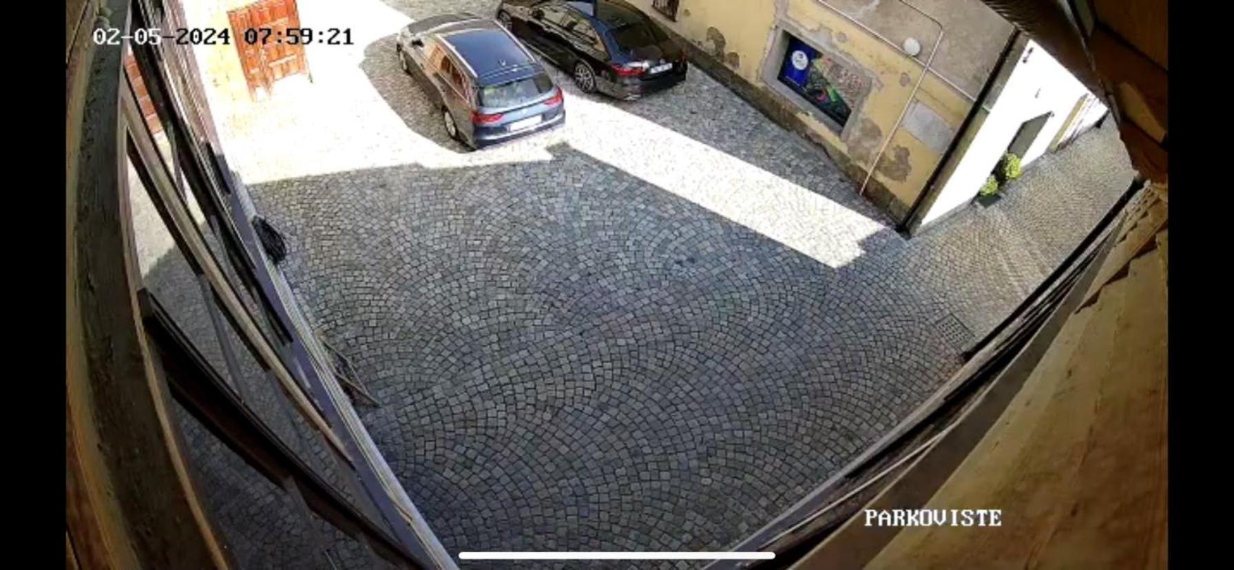 Luxusni Velky Apartman S Terasou V Centru Litomysle Kültér fotó